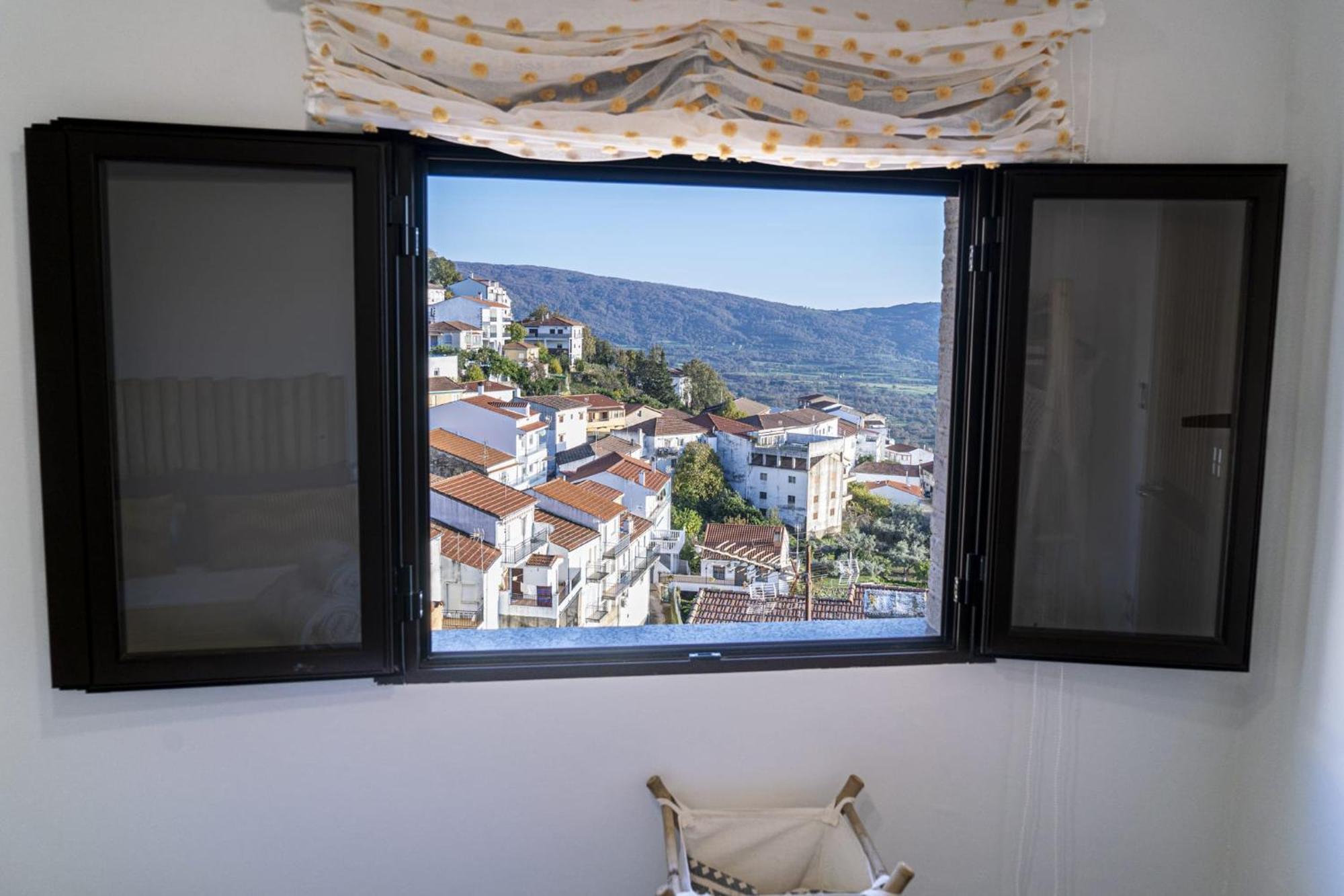 U Lagartu Apartment Eljas Luaran gambar